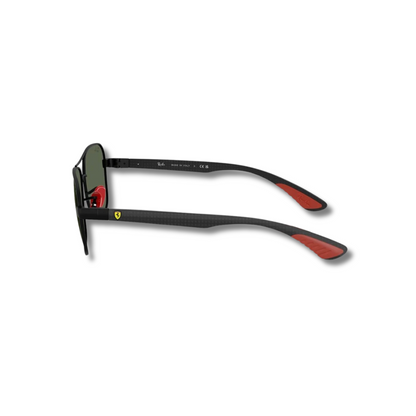 Gafas de Sol Edición Ferrari RB8336M Black